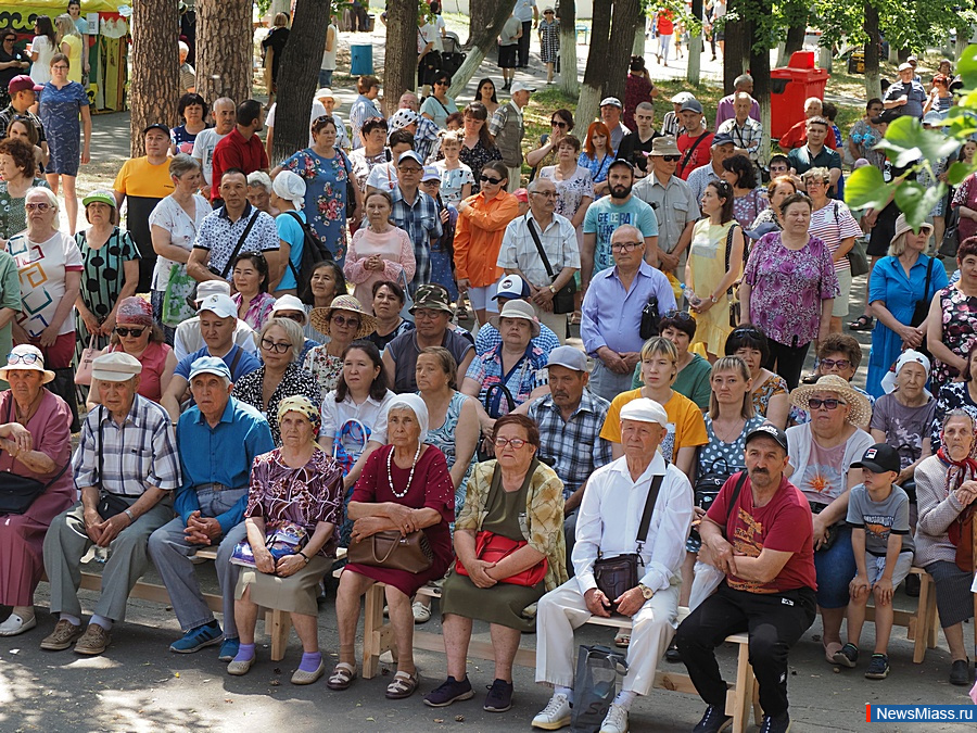 ����� ������� �������� ���� � ������. �� ������������ "�������� �����" � ����� ������������ ��������� ����� ������� � ������ ������