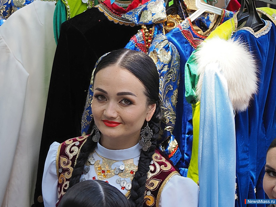 ����� ������� �������� ���� � ������. �� ������������ "�������� �����" � ����� ������������ ��������� ����� ������� � ������ ������