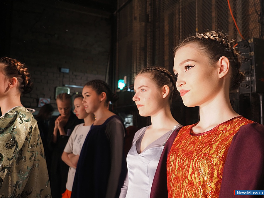 -     .        "      "