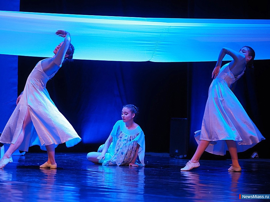 -     .        "      "