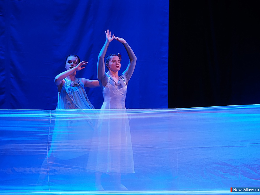 -     .        "      "