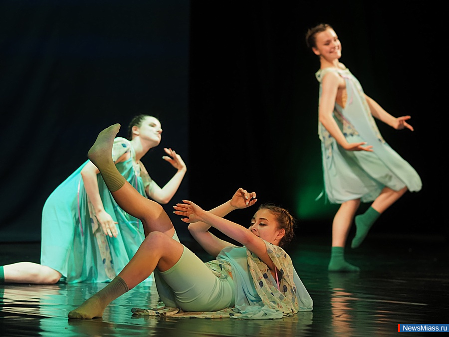 -     .        "      "