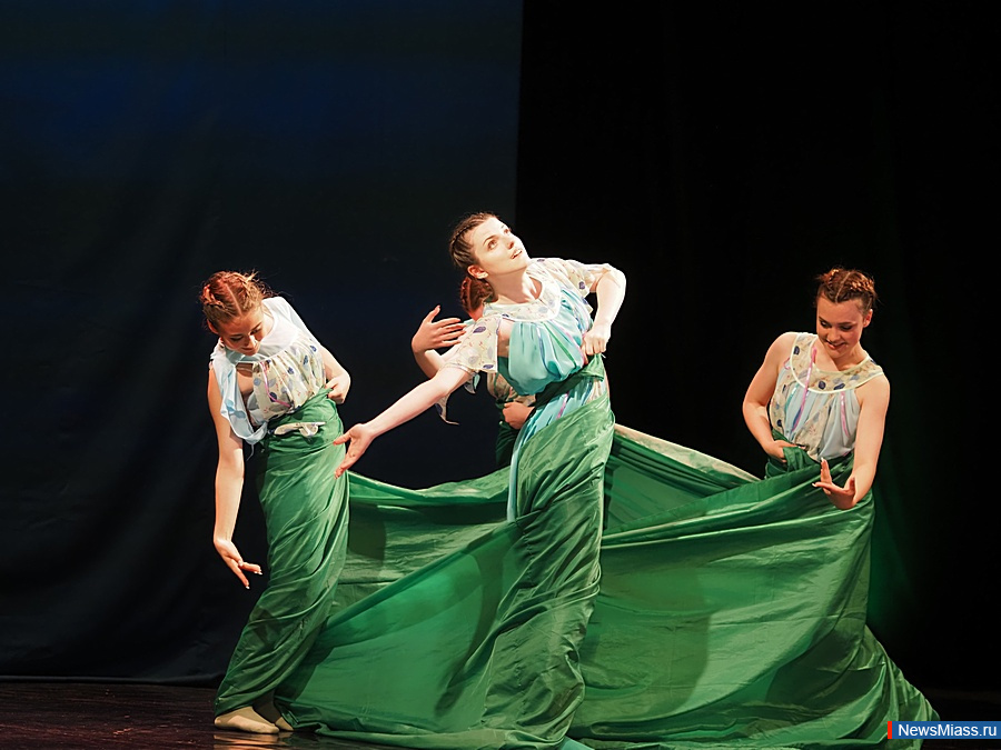 -     .        "      "