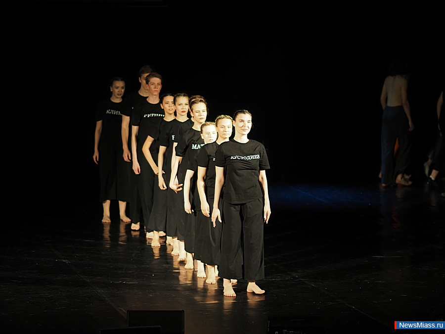 -     .        "      "