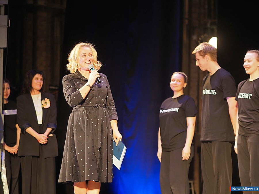 -     .        "      "