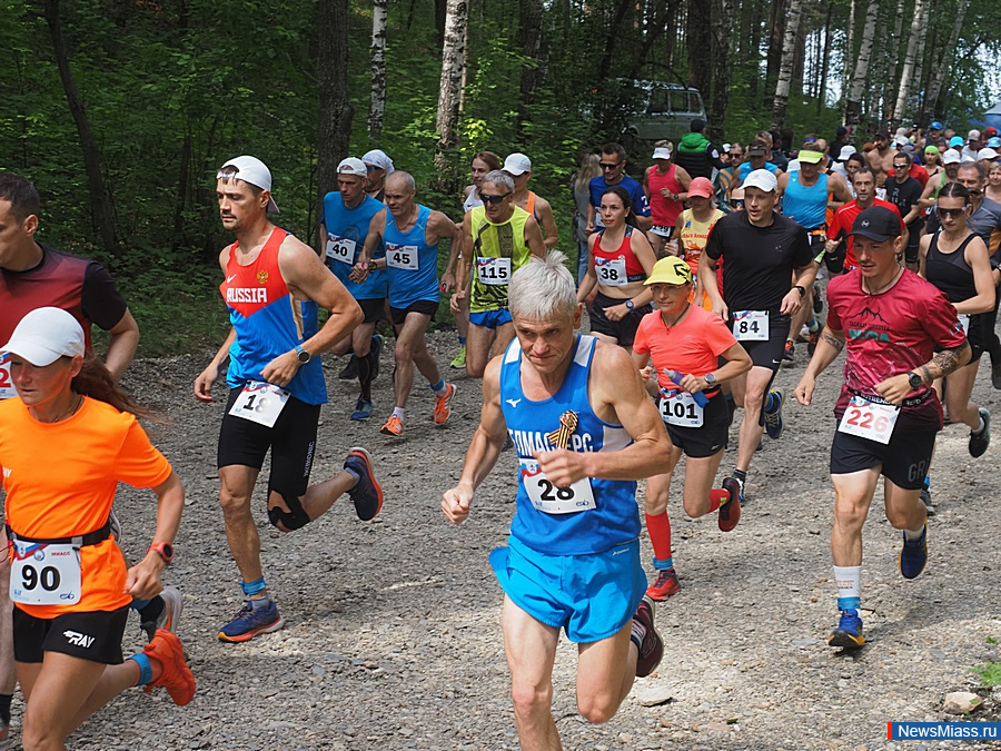  31-     "  ".       400    