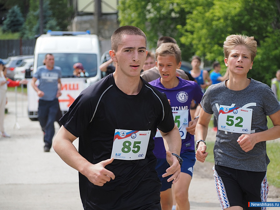  31-     "  ".       400    