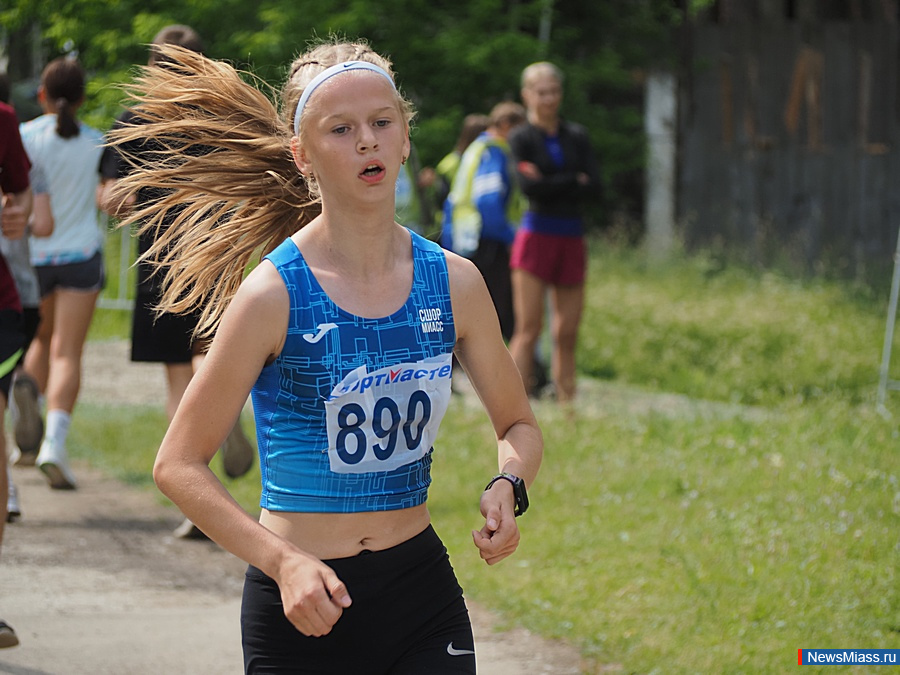  31-     "  ".       400    