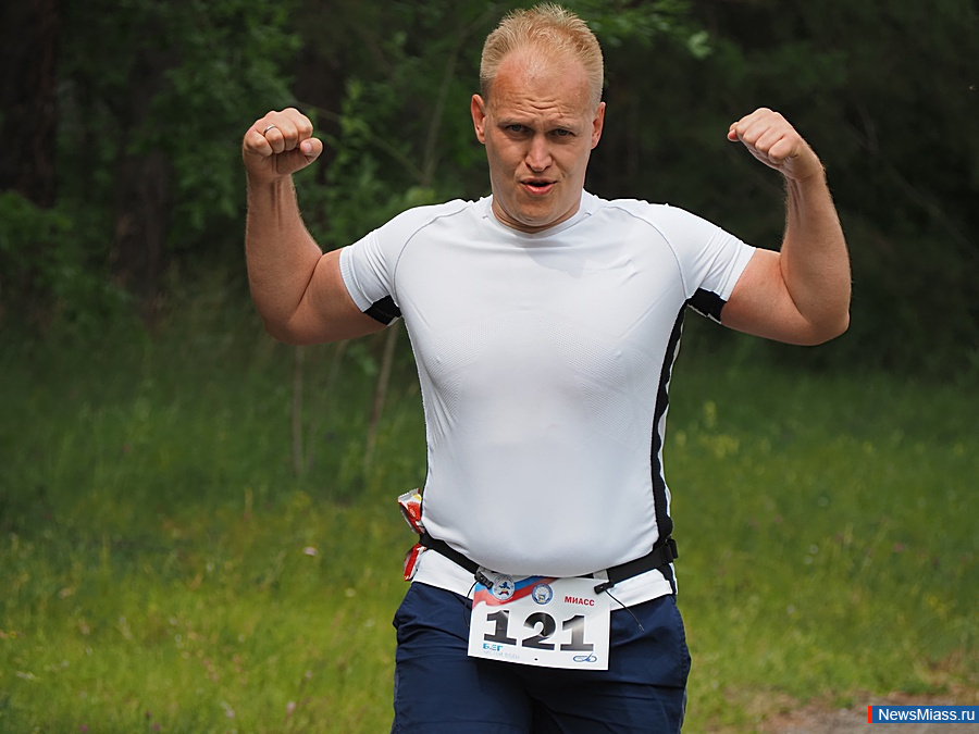  31-     "  ".       400    