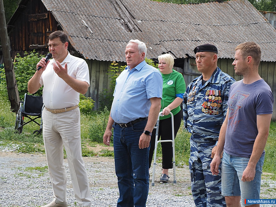 � ������ ������� ������� "�������" ��� �������� ����������. ���� �������� ��������� ��������� �� ��������, ������������, ��������, ��������, ���� � ��������