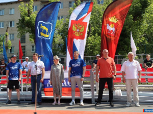 � ������ ��������� "�����" ���������� ��������