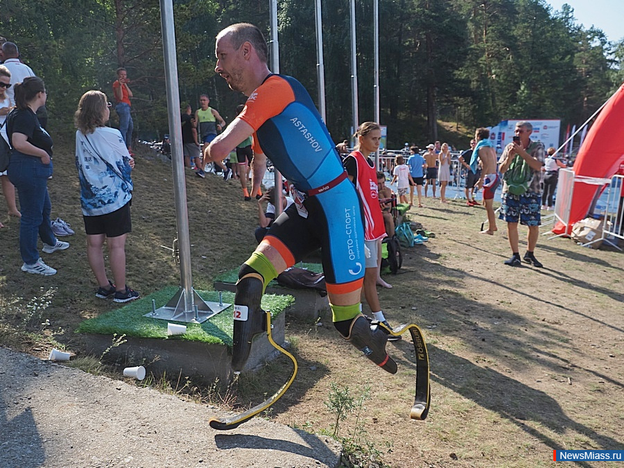     - "".  ,         -   -       