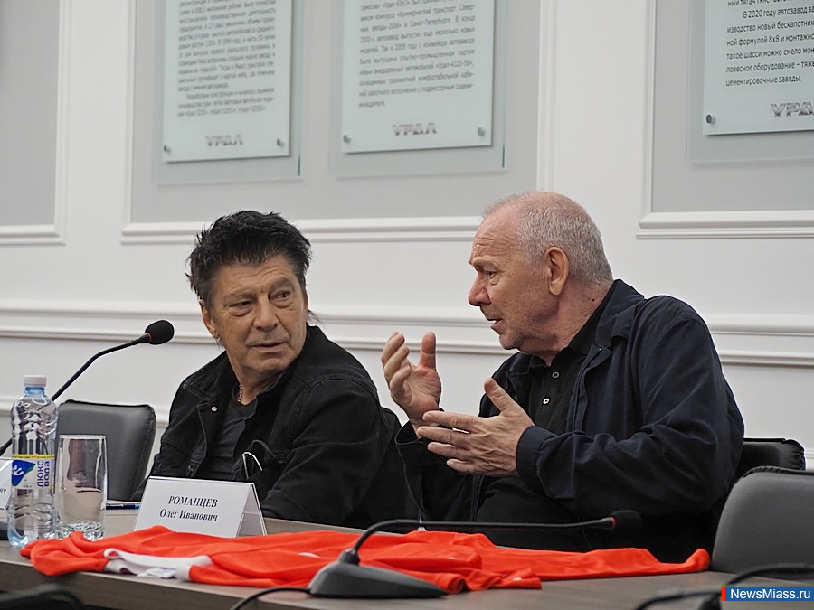 �������� ������� ��� ����������� ������. � ����� � ������������ ������ �������� ����������� ����������, �������� ������ ���������� ����� - ���� �������� � ����� ������