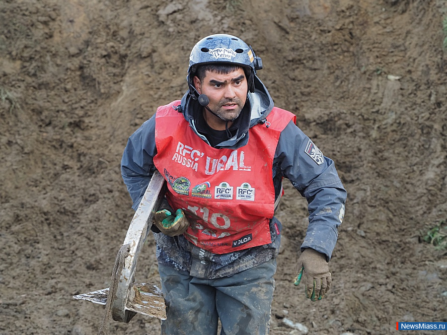  ""  -  .      ,   "",  ""    - " "