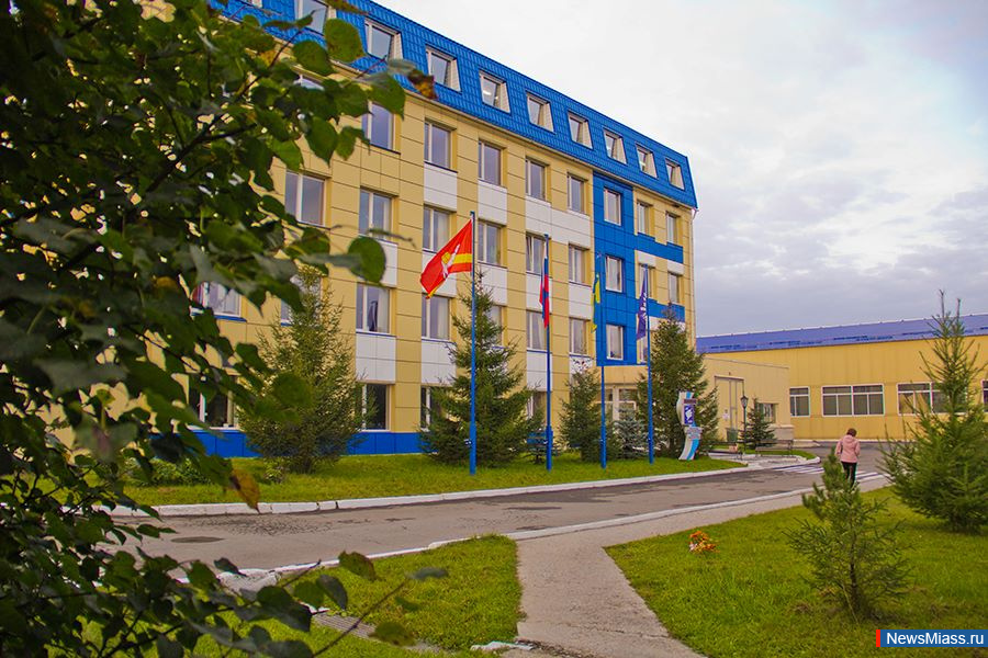   "-"    75- .   − 75