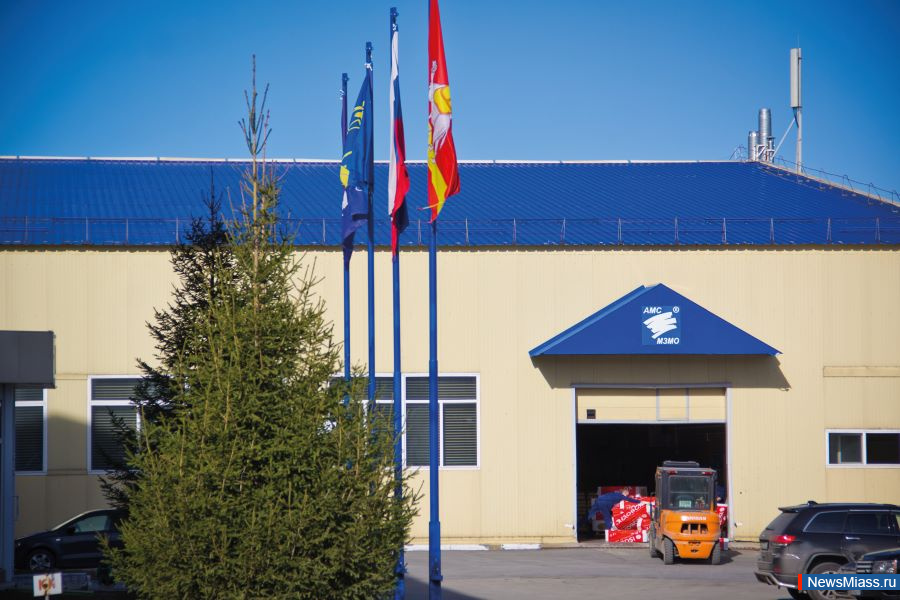   "-"    75- .   − 75