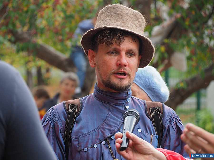 "�������� ������" ������ � �������� ����� ������. ������ ������ ����������� � ����� ������� ������, ������� � ����������