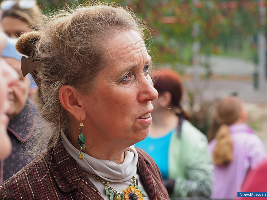 "�������� ������" ������ � �������� ����� ������. ������ ������ ����������� � ����� ������� ������, ������� � ����������