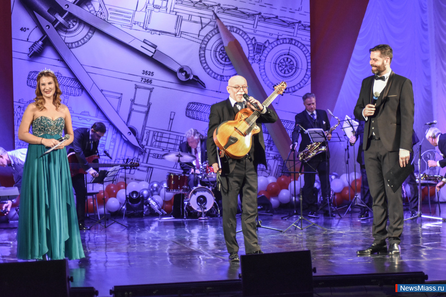 ��������� "����" ������� ���� ���������������. ������ ���������� ����������� �������� ��������� ������� �� ��������� ����