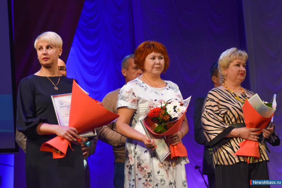 ��������� "����" ������� ���� ���������������. ������ ���������� ����������� �������� ��������� ������� �� ��������� ����