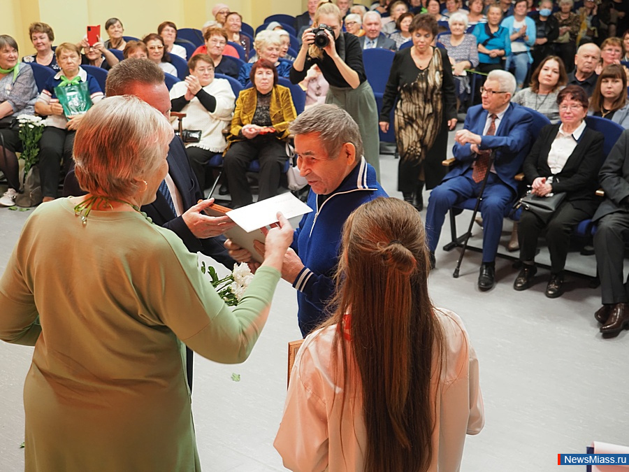    -    .  ,           ,    