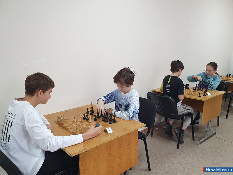 ������� ������� �� �������� ������ � ������. ����� ���������� �����-���������� ���������� ������ ����� ���������� � ���� ������ ����������� ��������