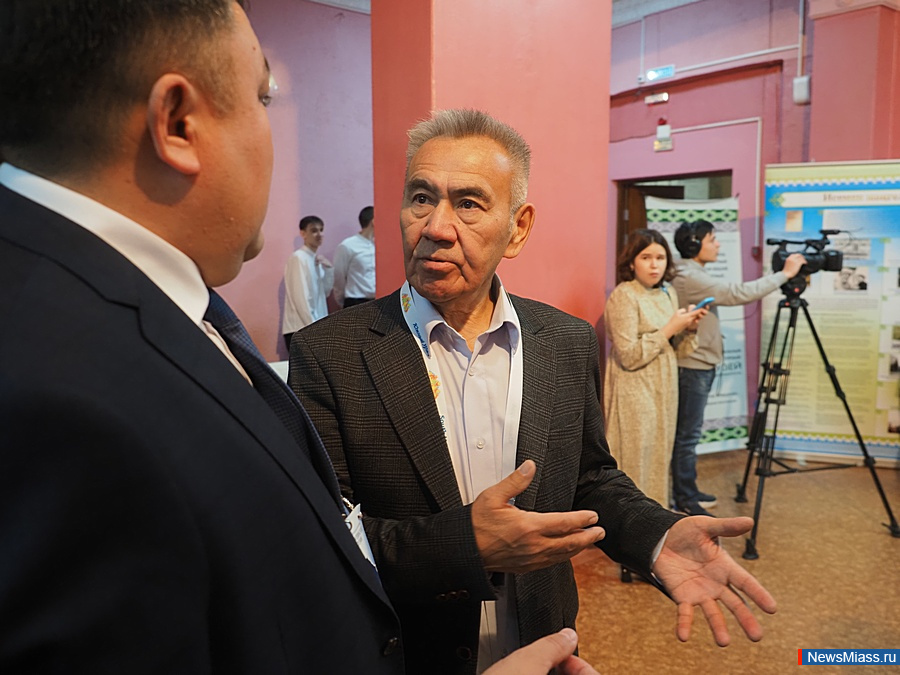    " ".   ,     -   "" -   