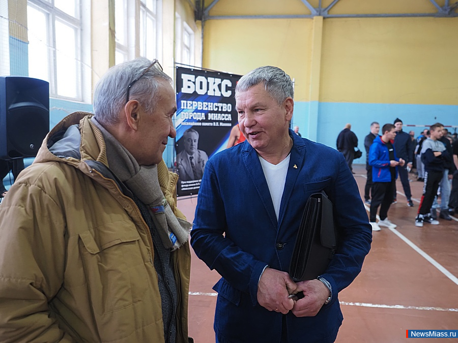 � ������ ������� ������ �� �����. ���������� ������ ������ �� ����� ��������� ������ �.�. �������