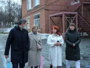 ����� ������ ������� ���������������� ������ ��� �����