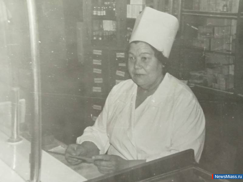   ,       1  ?.         ,          1