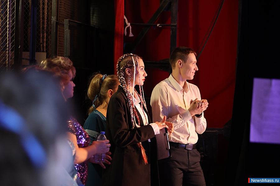   . 250-     " "    " "