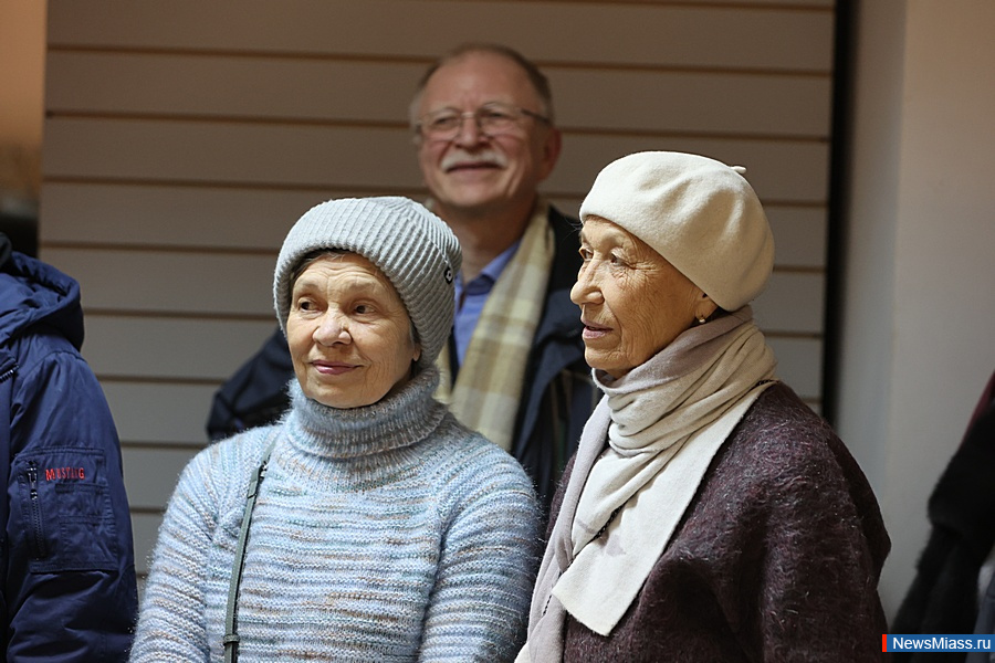 Ҹ���� ����� � �������� �������. � �������������� ������� "���������" � ������ ��������� �������� �������� ������� �����������