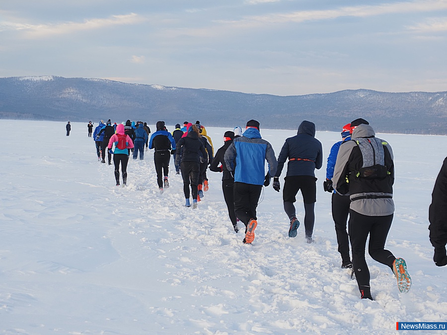  "Lake Ice Race"    .              