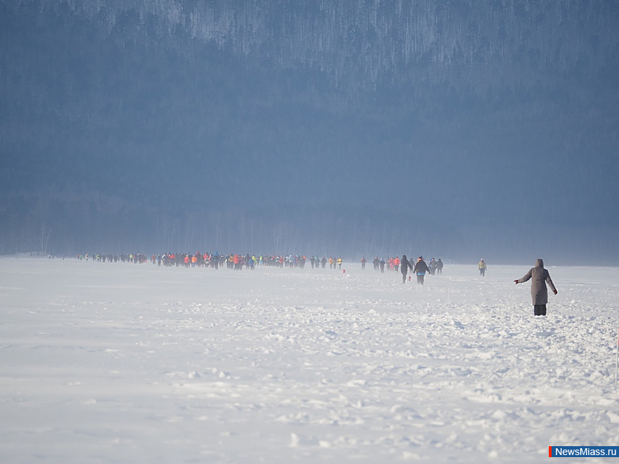  "Lake Ice Race"    .              
