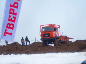 URAL MOTORSPORT: �������� "������" � ����� �� �����