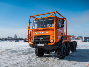 URAL MOTORSPORT: �������� "������" � ����� �� �����