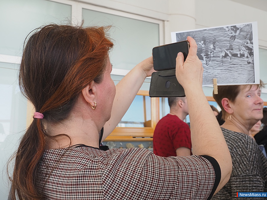 " -       ".     -,   -