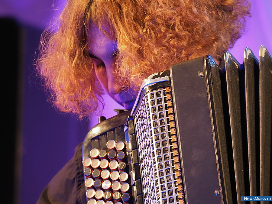 "������� ��������� �����" ���������� �������� ������. � ������ ��������� ������� �������� "�������" � ��������� ������� ���� �������� � �������� ��������� � ��������