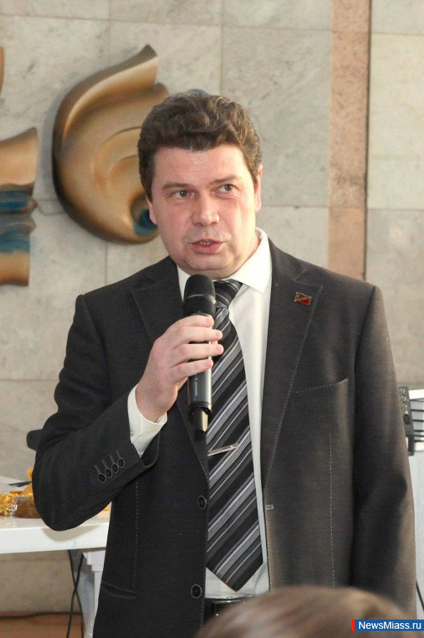  20-   .       ""  " "