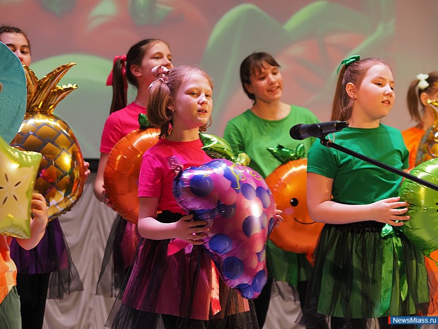 ���� ������� �� ���� �������� ��������� � ������. � ������ ��������� "�����-�������" � ������ ���������� �����-������ "��������"