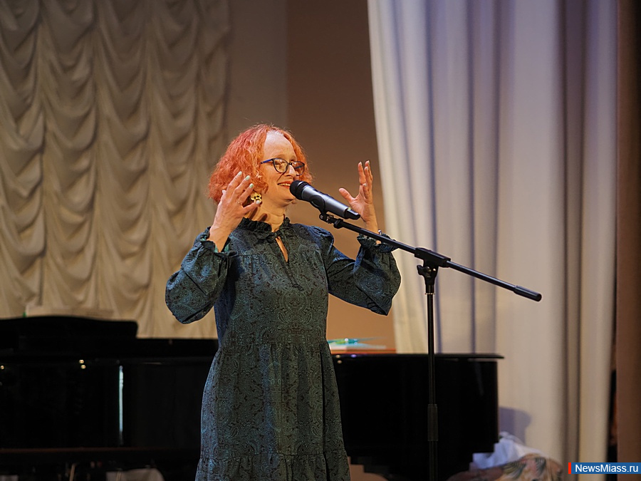 ���� ������� �� ���� �������� ��������� � ������. � ������ ��������� "�����-�������" � ������ ���������� �����-������ "��������"