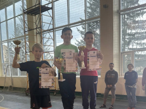 � ������ ��������� ������������� � ��������� � ��������