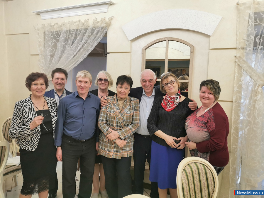 "     ":    .   ,     ,   