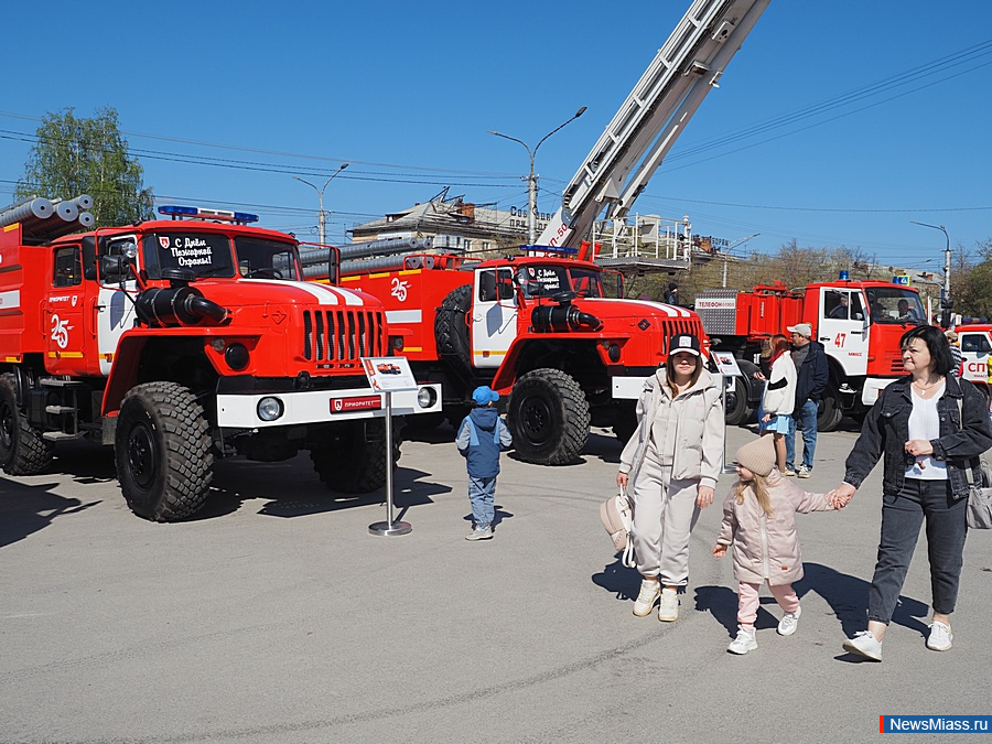 � ������ �������� ������ �������� ������ ������. � ����� 375-����� ������ �� ����������� ������� ������ ��������� ��������� ��������