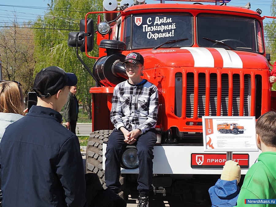 � ������ �������� ������ �������� ������ ������. � ����� 375-����� ������ �� ����������� ������� ������ ��������� ��������� ��������