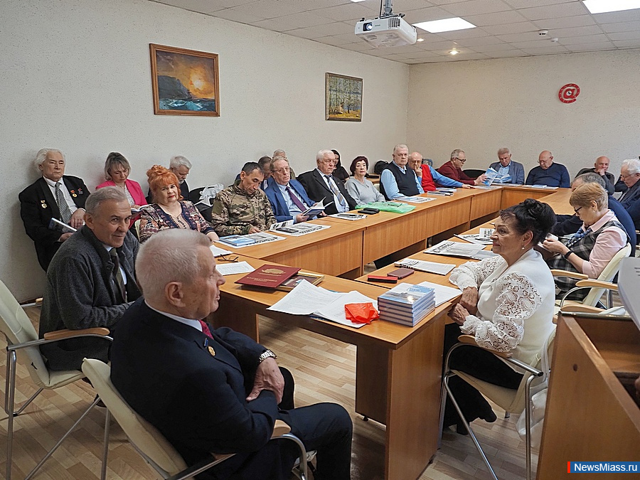 ���� ����� ��������� �.�. ������� � ������ ������� ������. ������������� ����� ����� ��������� �.�. ������� "�������� ������" ����������� 35 ���