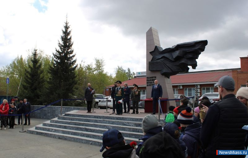 "        !".       ,   