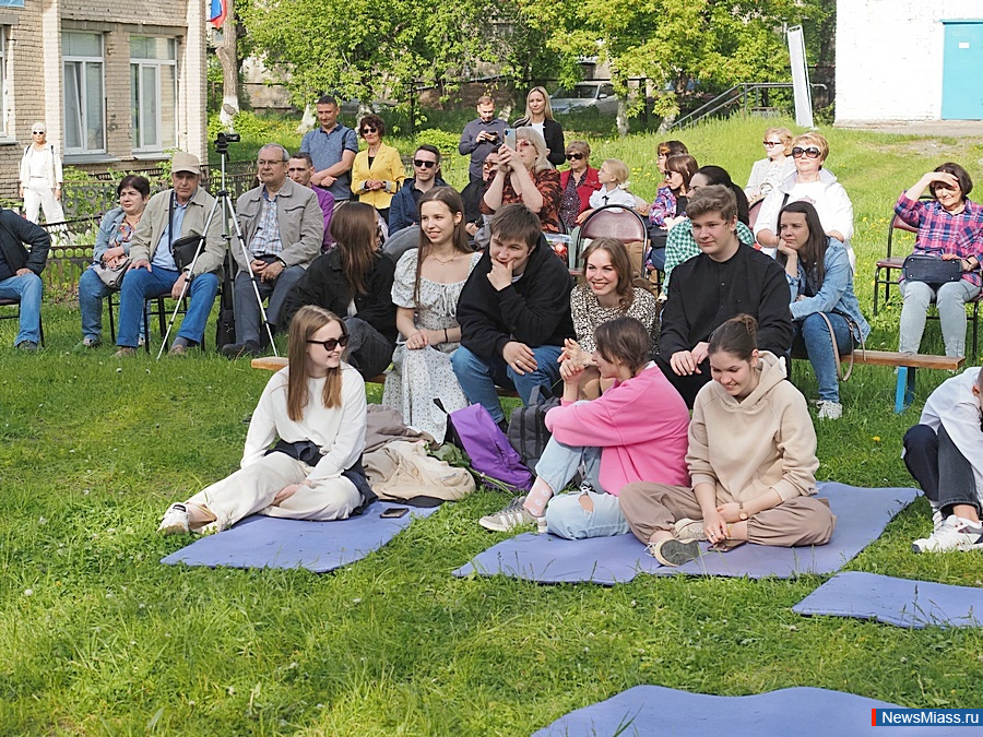 ����� ����� � ������ ����. ��������� "�� ������ ����!" ����� ������ � ������ ������������ � ����������� ����� ����������� ������