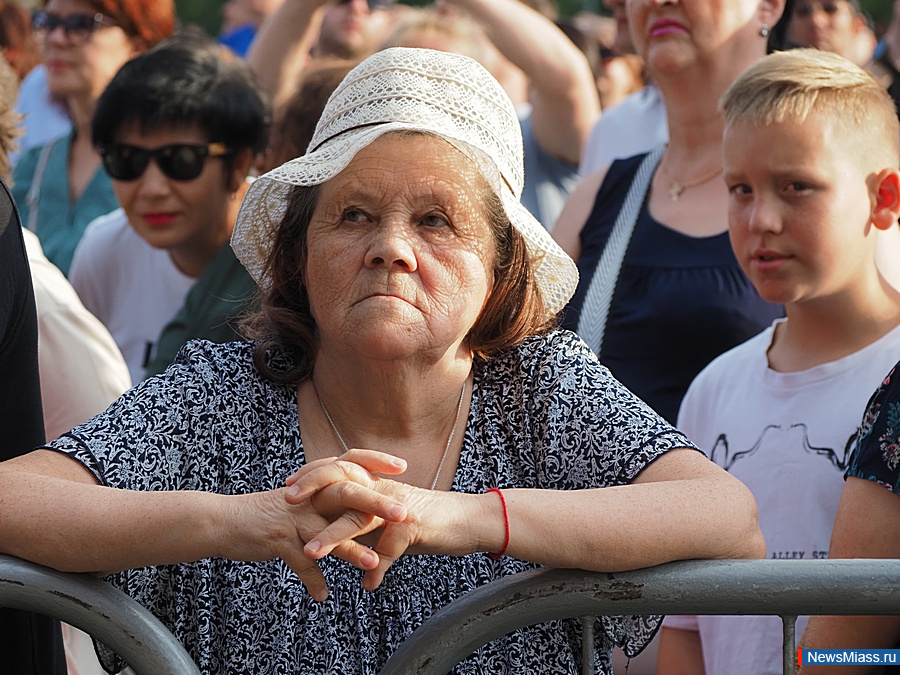 ����� � �������� ������� ���� �������� "������". ��������� "����" ������� ������� ������ ������� ������� � ����� 80-����� �� ��� ������� ������� ����������