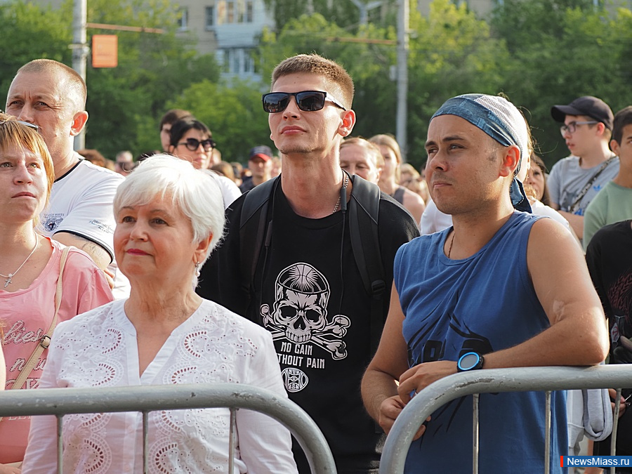 ����� � �������� ������� ���� �������� "������". ��������� "����" ������� ������� ������ ������� ������� � ����� 80-����� �� ��� ������� ������� ����������